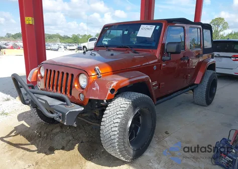 2014 Jeep Wrangler Unlimited Sahara из США, поврежденный, VIN 1C4BJWEG1EL209431